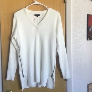 Quince Cream V-Neck Sweater